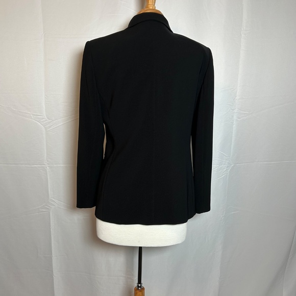 LE SUIT PETITE - 10P - Picture 3 of 4